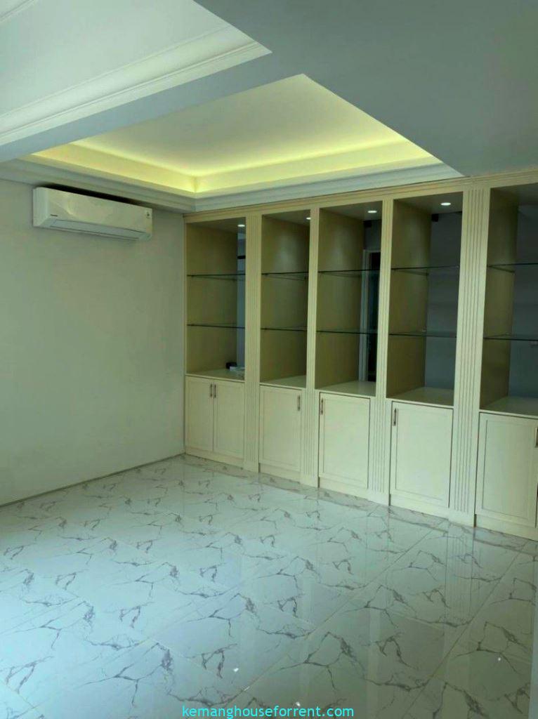 Rumah dijual Kebayoran Baru Jakarta Selatan