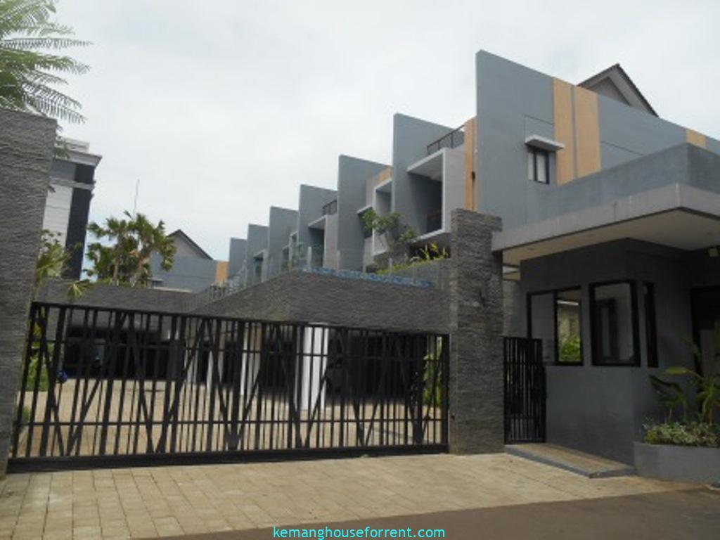Amaryllis Kemang Townhouse For Rent
