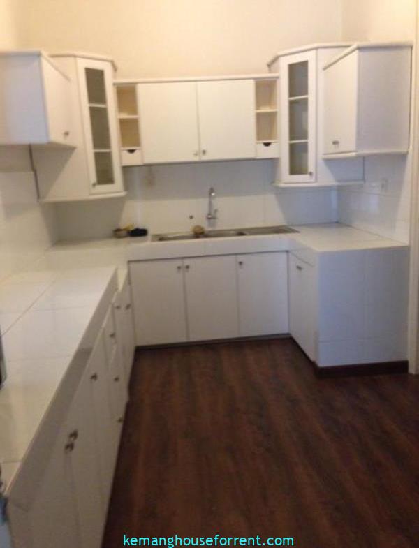 House for rent near JIS Pondok Indah