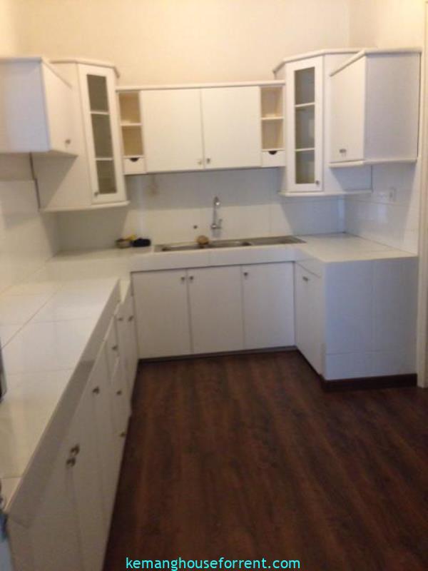House for rent near JIS Pondok Indah