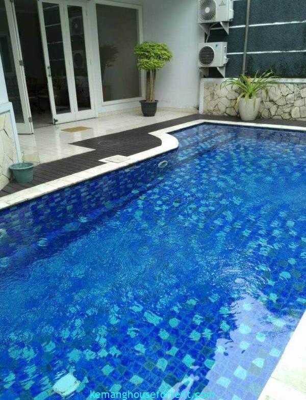 House for rent near JIS Pondok Indah