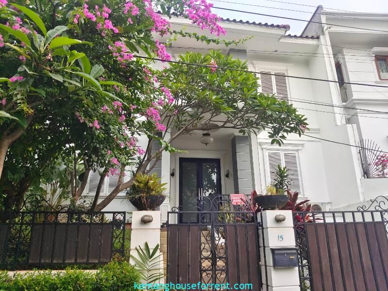 house for rent near JIS Pondok Indah