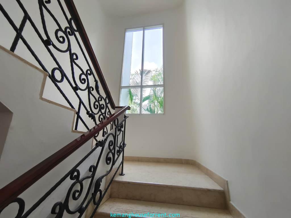 5-Bedroom House for Rent Kemang Dalam