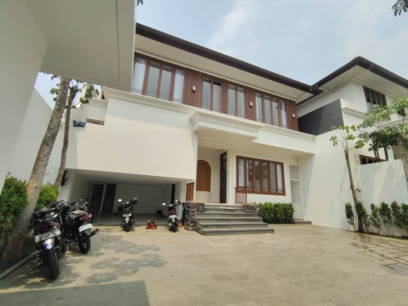 South Kemang Jakarta house for rent