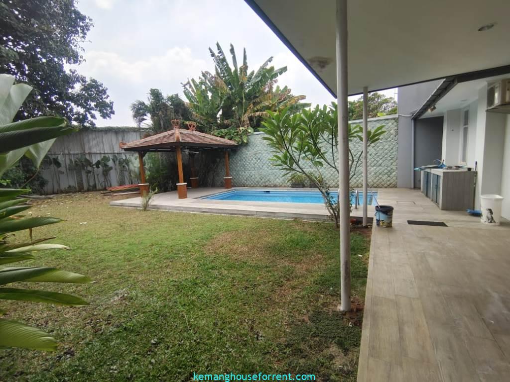 4-Bedroom Compound House for Rent in Cipete