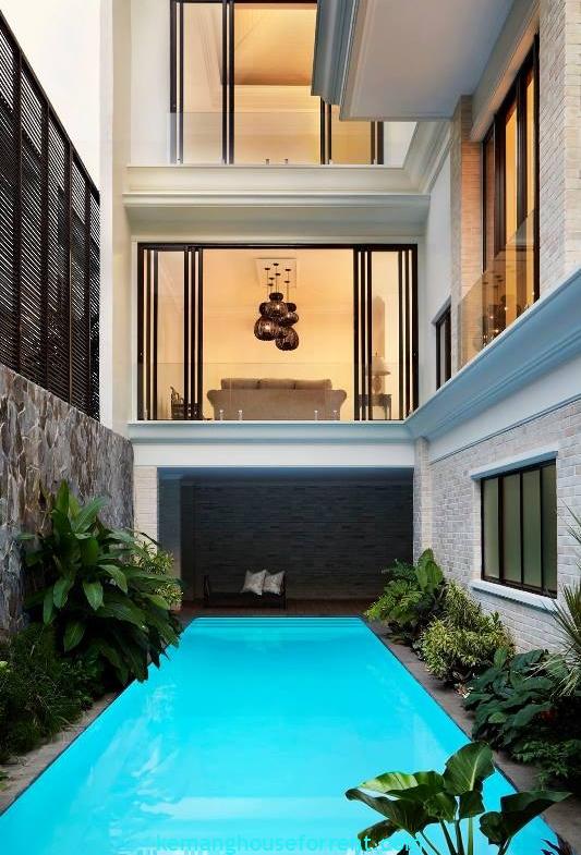 Luxury Townhouse South Jakarta
