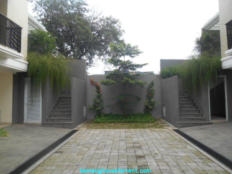 Green Amani Townhouse Pejaten Barat