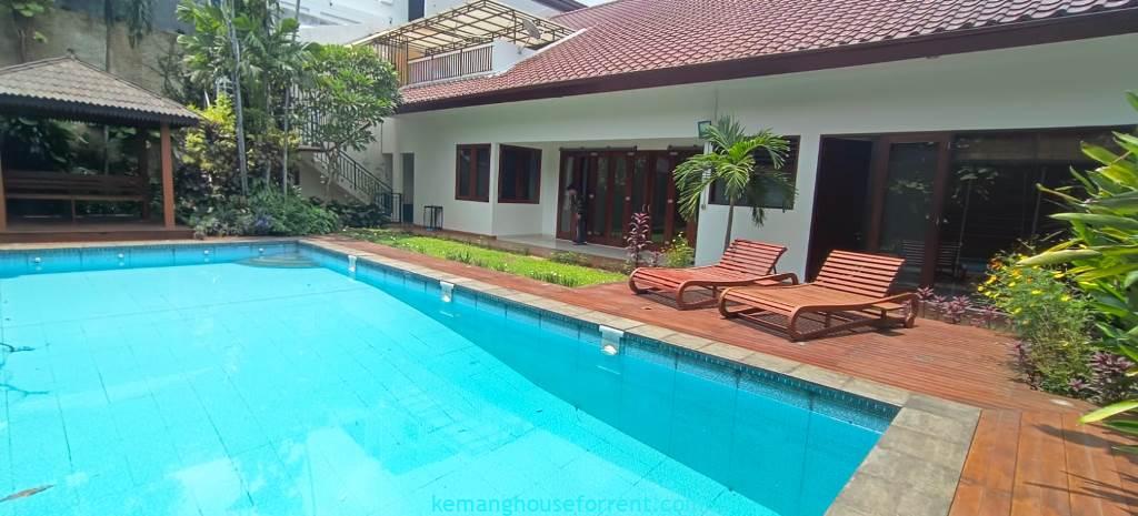 House for Rent Near Kemang Dalam Playground