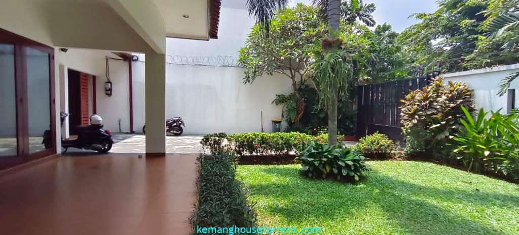 House for Rent Near Kemang Dalam Playground