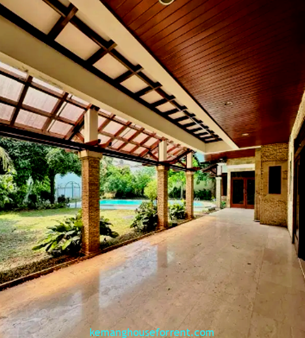 Rumah Dijual di Bukit Golf Pondok Indah