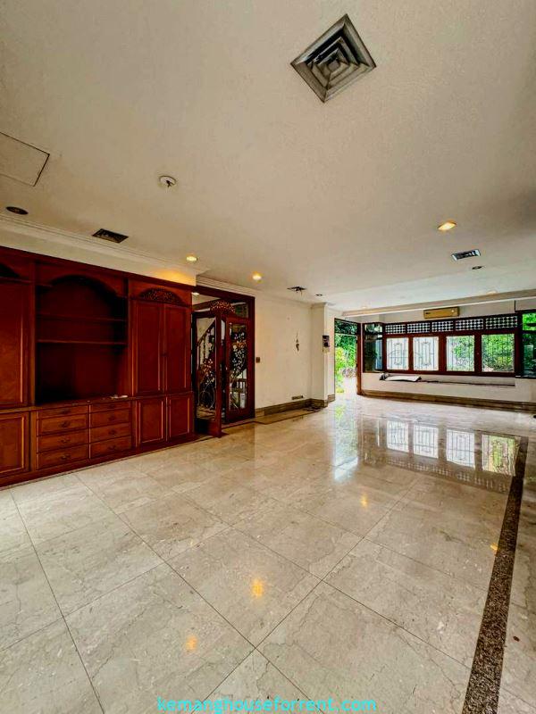 Rumah Dijual di Bukit Golf Pondok Indah
