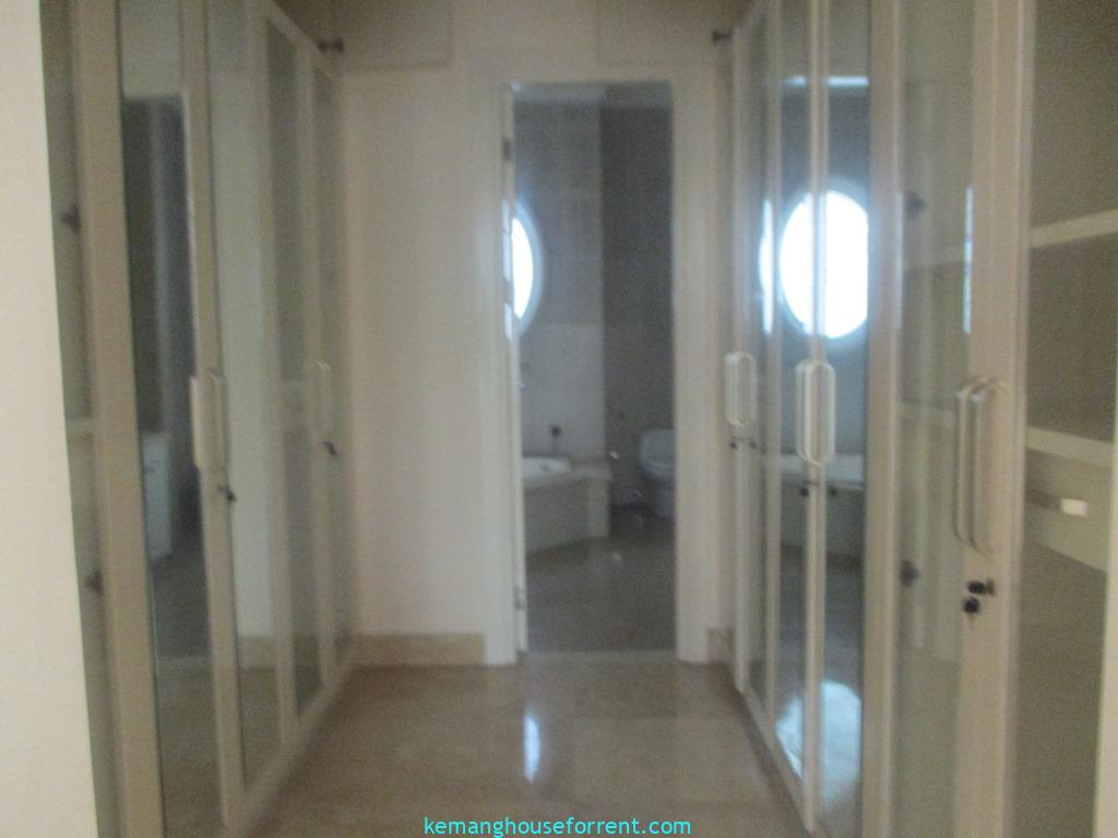 5 BR House For Rent Compound Kemang