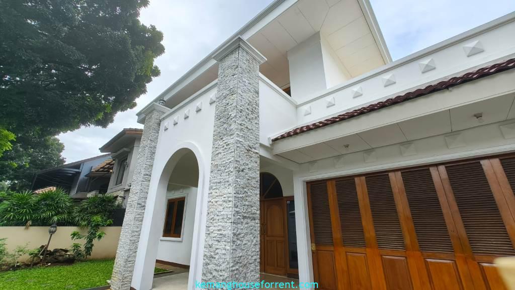 rent house in pondok indah