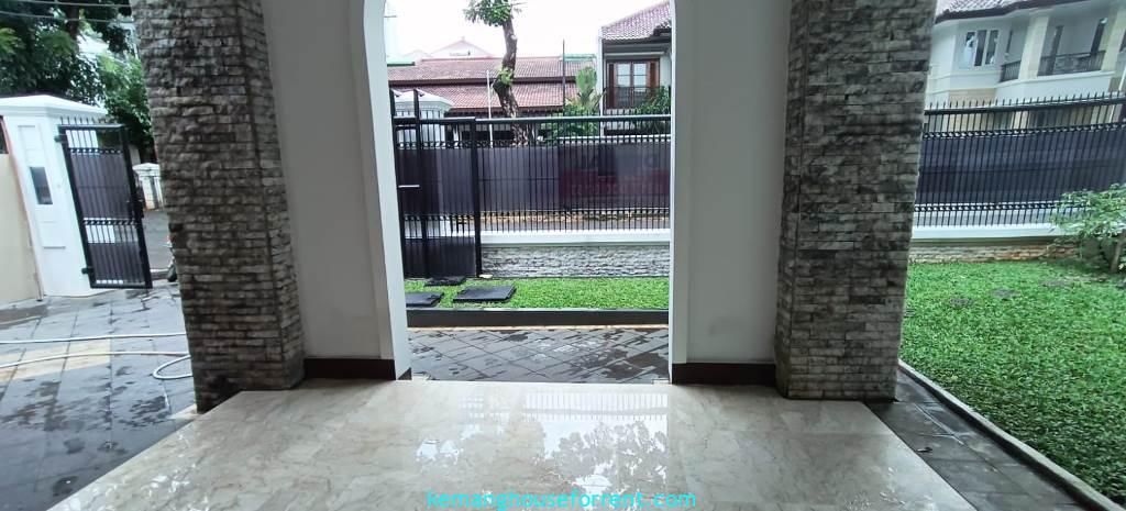 Rent House In Pondok Indah