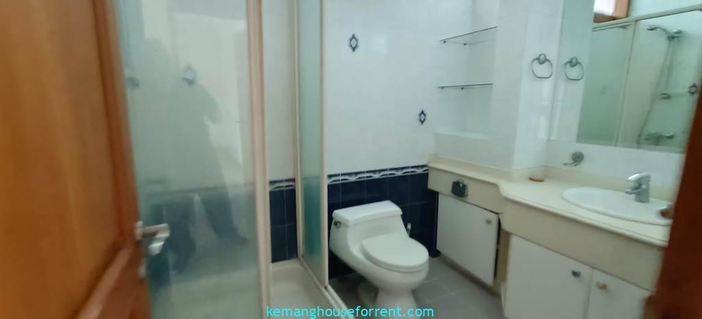 Rent House In Pondok Indah