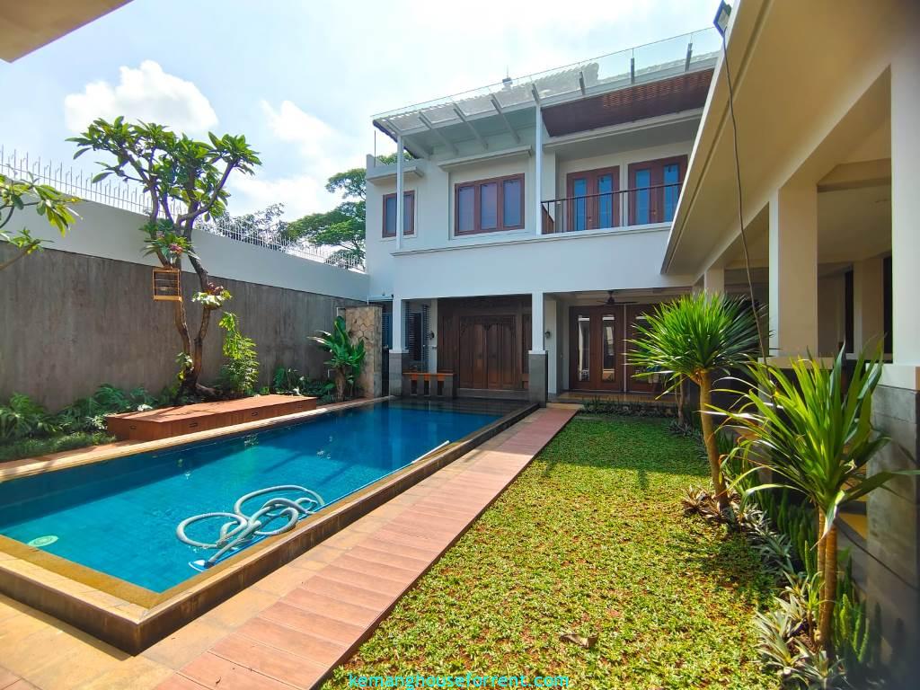 5 BR House in Kemang Dalam