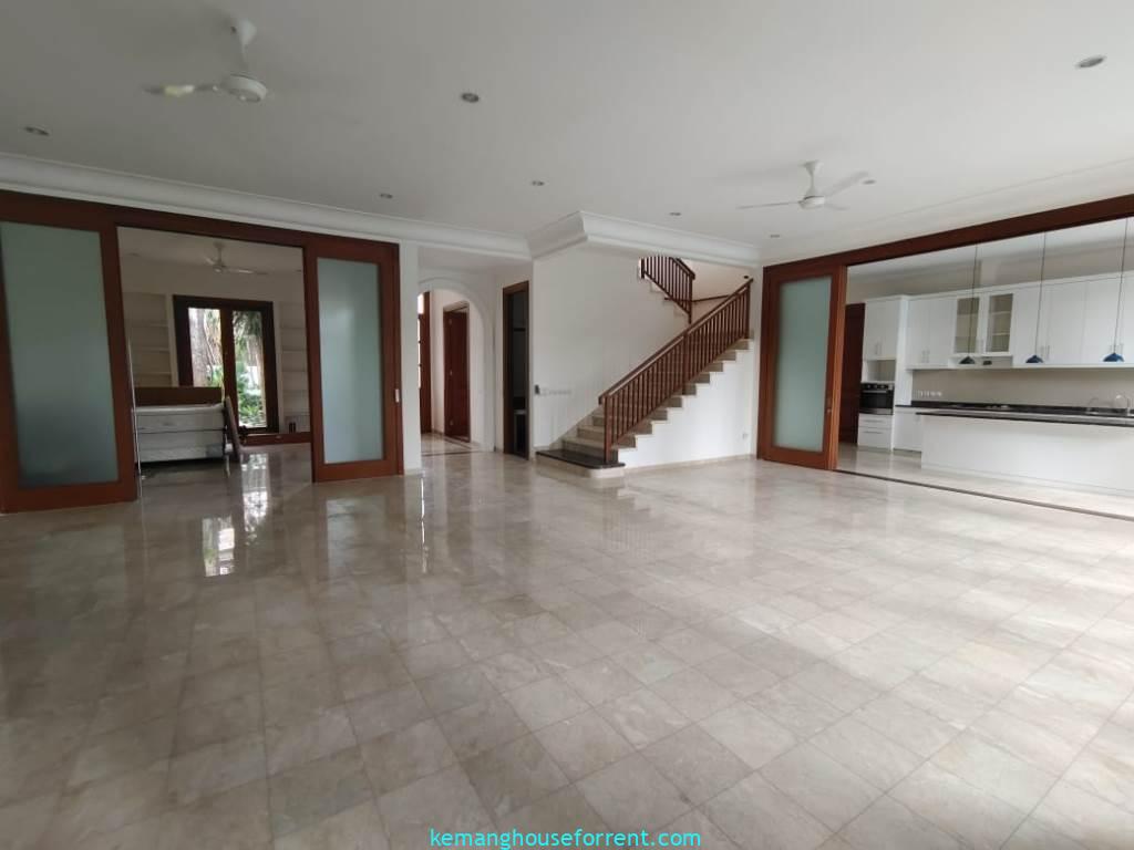 Luxury Rental House in Cipete Compound