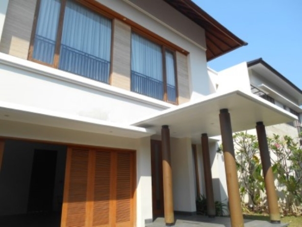4BR House for Rent Near MRT Cipete Raya