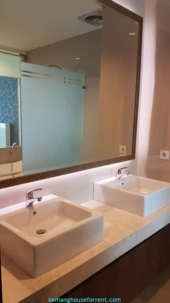 Luxurious Kemang Village Apartment