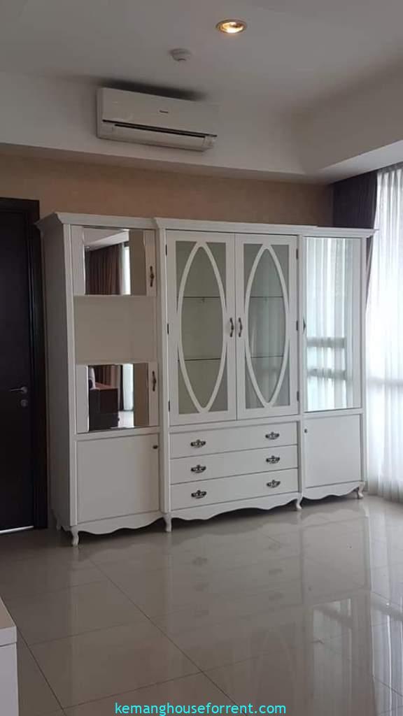 Luxurious Kemang Village Apartment
