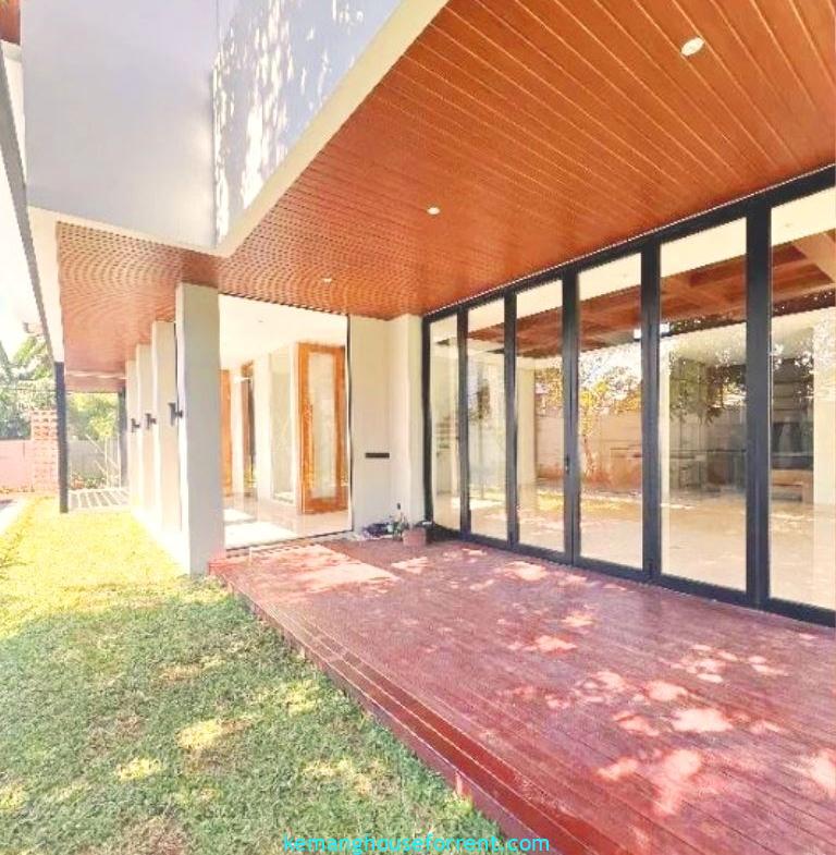 Rumah Mewah Dijual di Kemang Jakarta Selatan