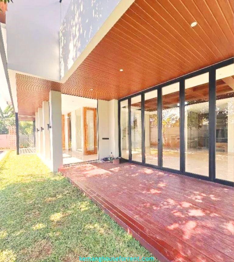 Rumah Mewah Dijual di Kemang Jakarta Selatan