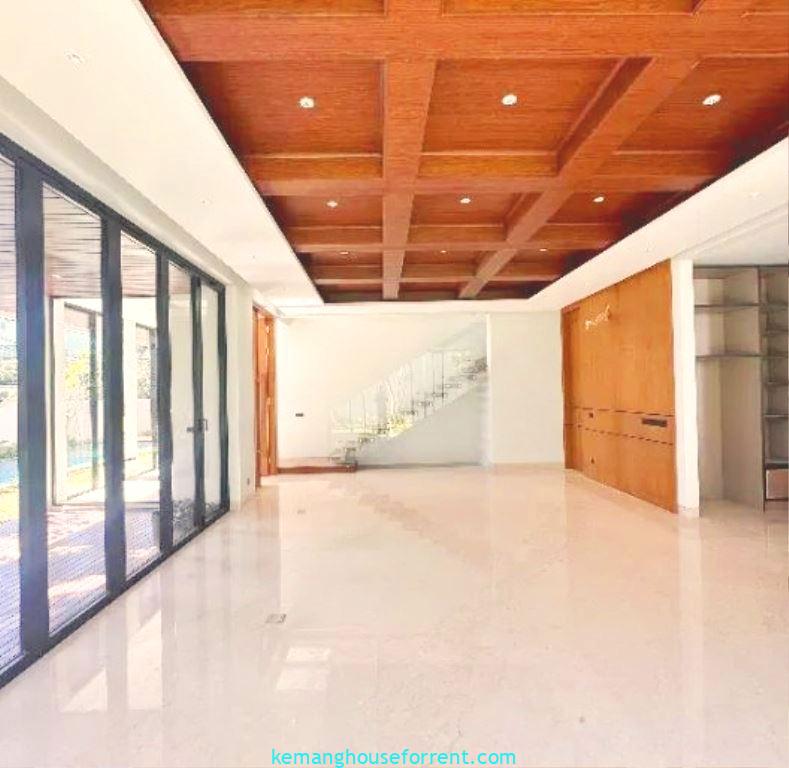 Rumah Mewah Dijual di Kemang Jakarta Selatan