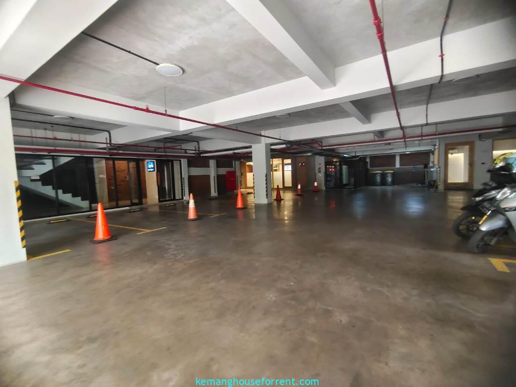 Disewakan Gedung Komersial Dharmawangsa Jakarta Selatan