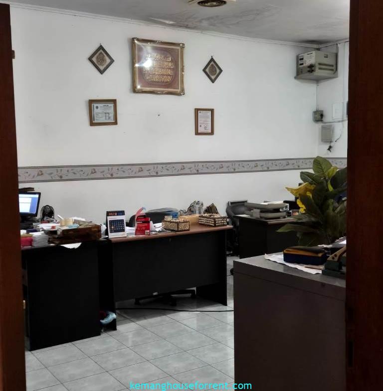 Tempat Usaha Disewakan Cirendeu Raya