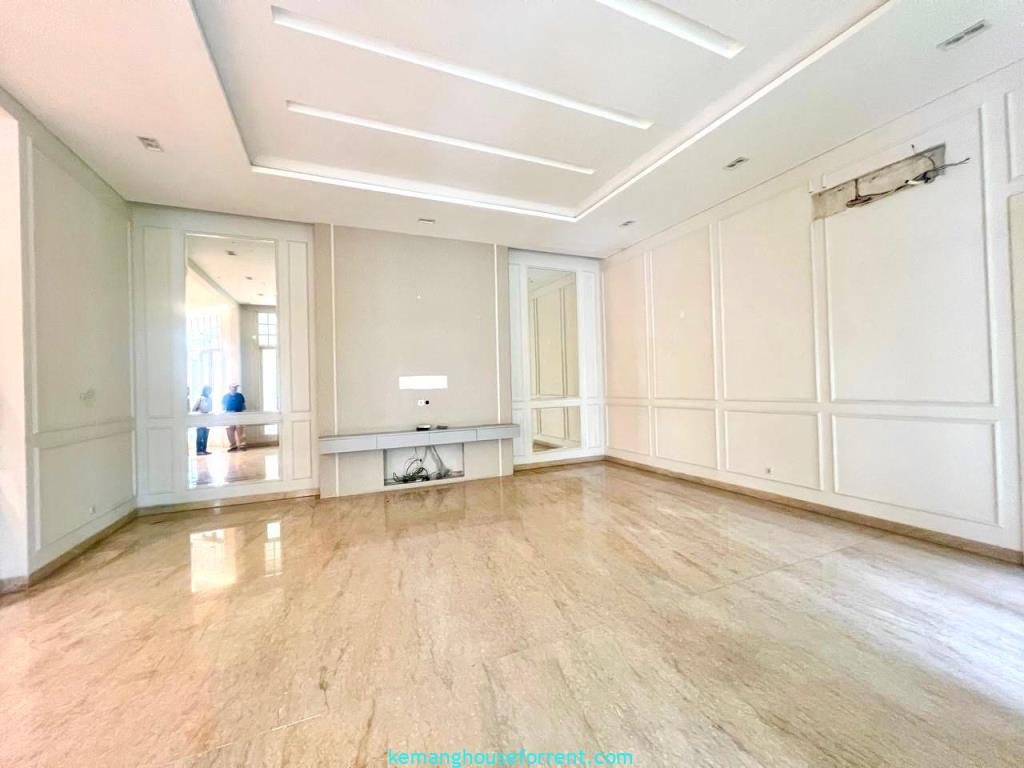 6 BR Rent House in Kemang South Jakarta