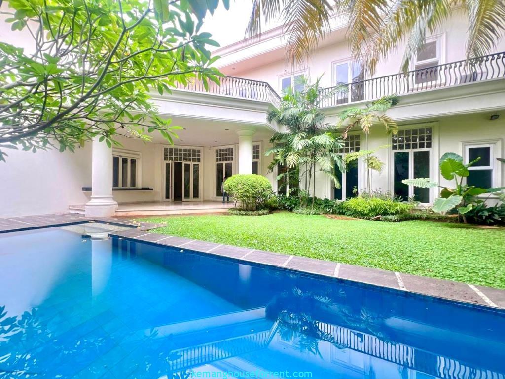 6 BR Rent House in Kemang South Jakarta