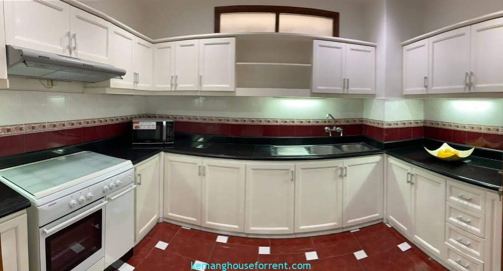Executive Paradise Apartment