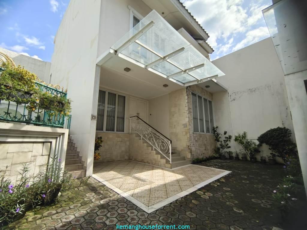 3-Bedroom Home for Rent Near Citos