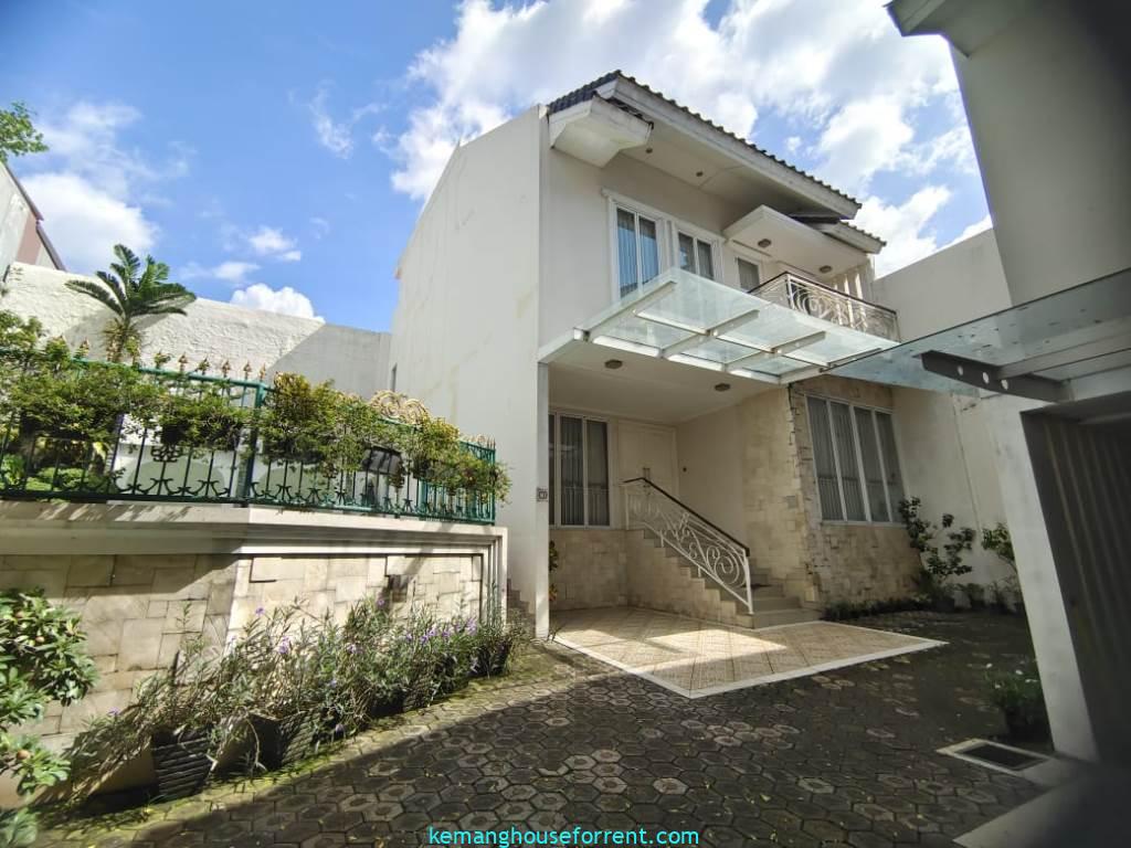 3-Bedroom Home for Rent Near Citos