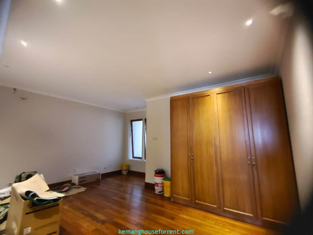 4-Bedroom Home in Pondok Indah Near JIS