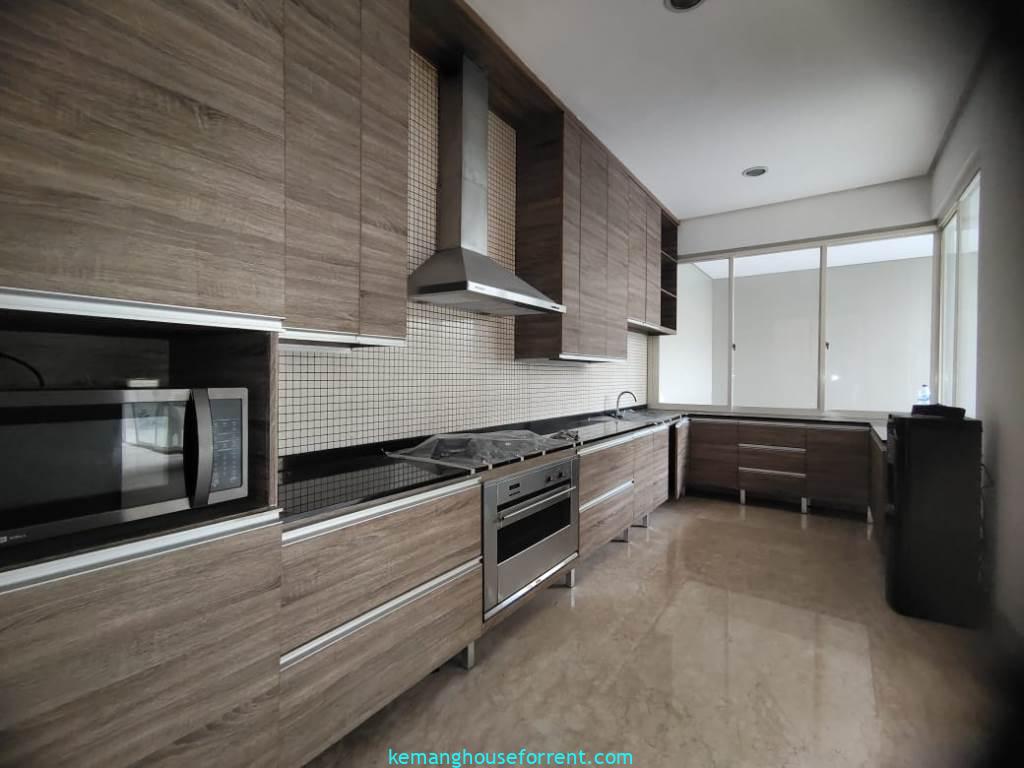 4-Bedroom Modern House in Kencana Permai