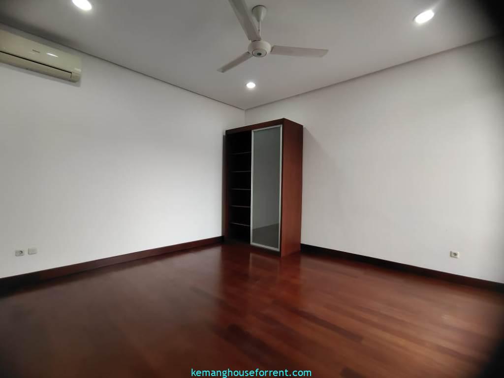 4-Bedroom Modern House in Kencana Permai