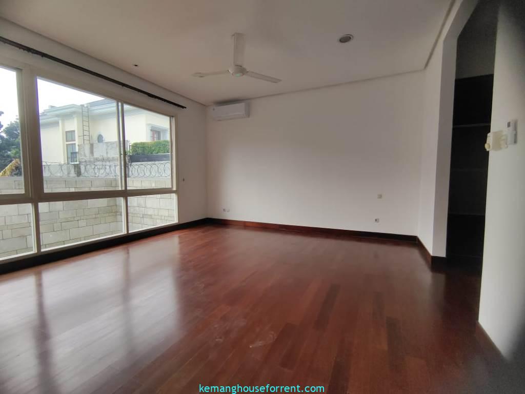 4-Bedroom Modern House in Kencana Permai