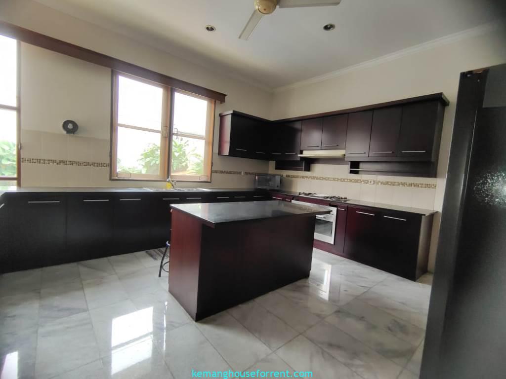 5-Bedroom House Near Cipete MRT Station