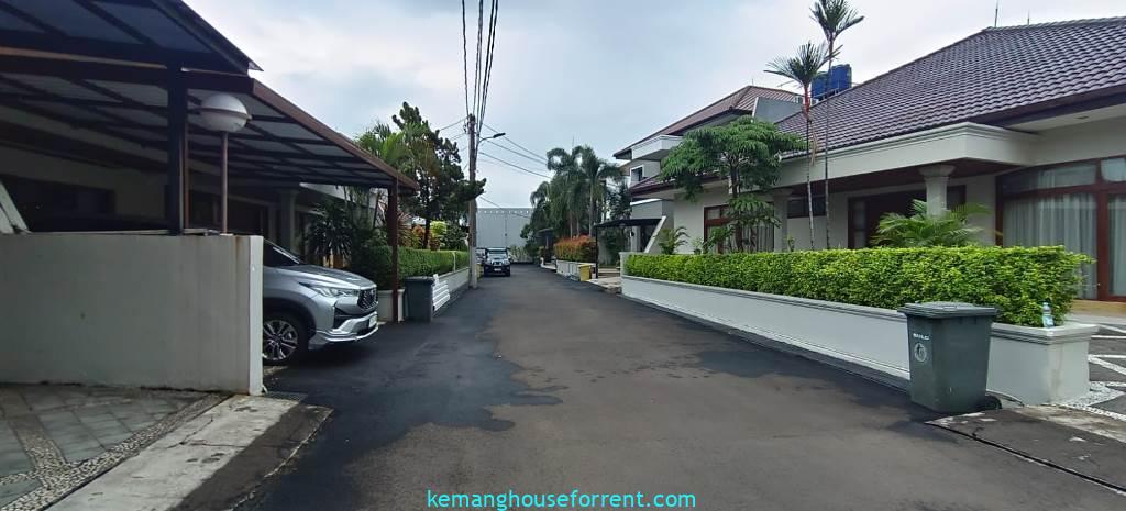 5-Bedroom House Near Cipete MRT Station