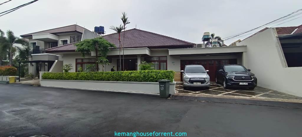 5-Bedroom House Near Cipete MRT Station