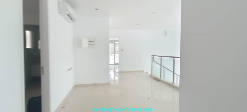 5-Bedroom Minimalist House in Executive Paradise Jakarta