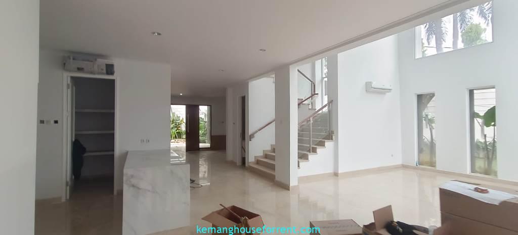 5-Bedroom Minimalist House in Executive Paradise Jakarta