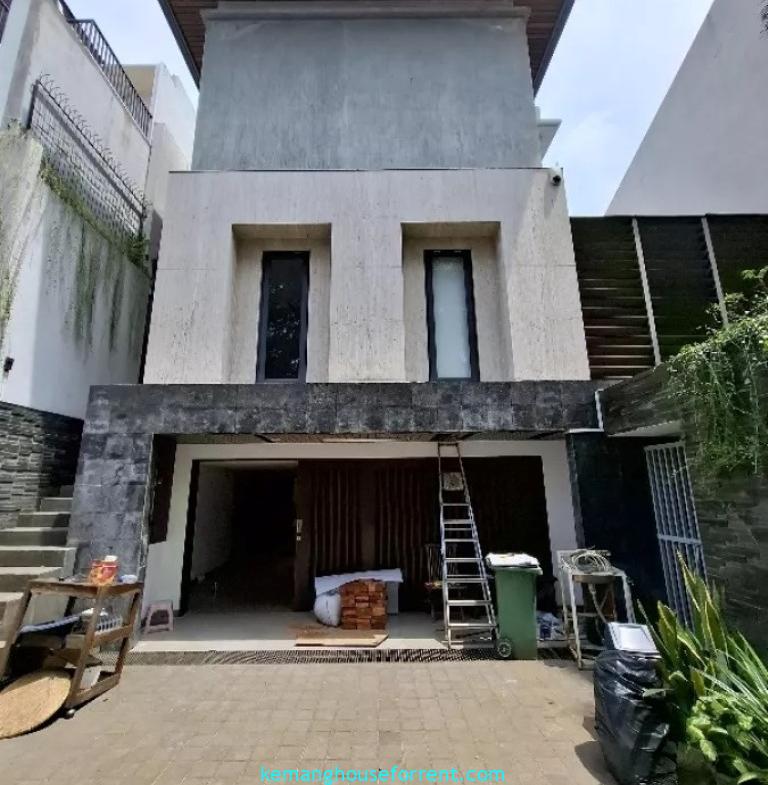 6-Bedroom Modern Minimalist House in Pondok Indah