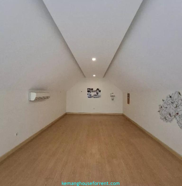 6-Bedroom Modern Minimalist House in Pondok Indah