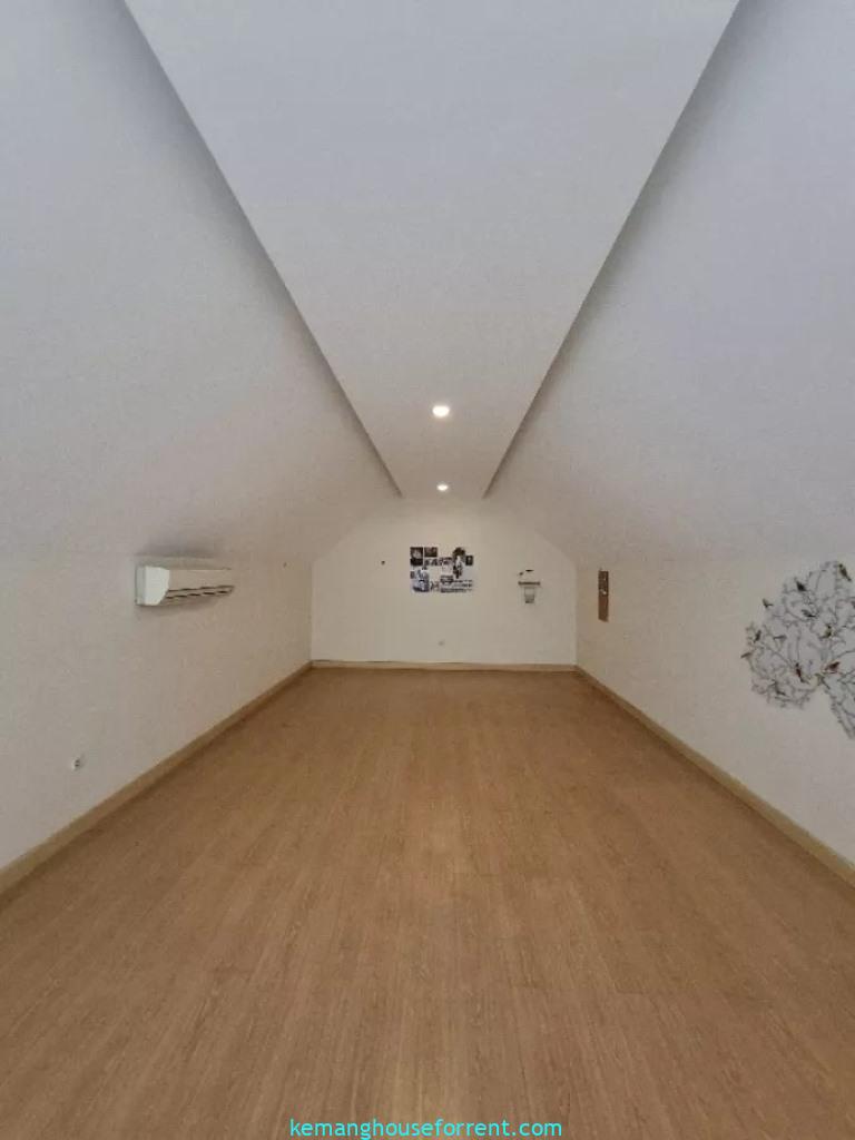 6-Bedroom Modern Minimalist House in Pondok Indah
