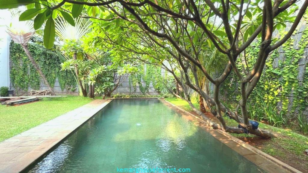 Dijual Rumah Mewah di Cilandak Jakarta Selatan