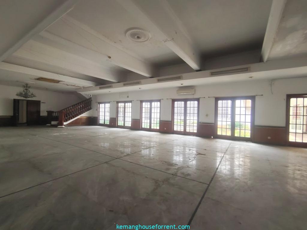 Dijual Tanah 1 Hektar di Kemang Timur