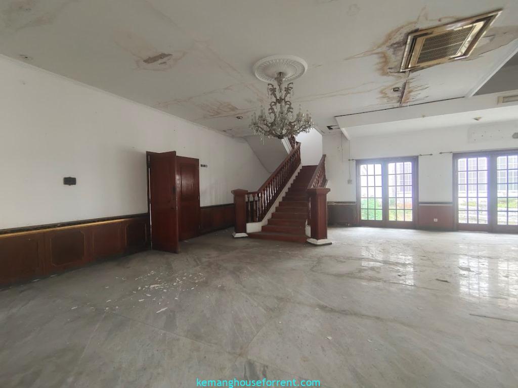 Dijual Tanah 1 Hektar di Kemang Timur
