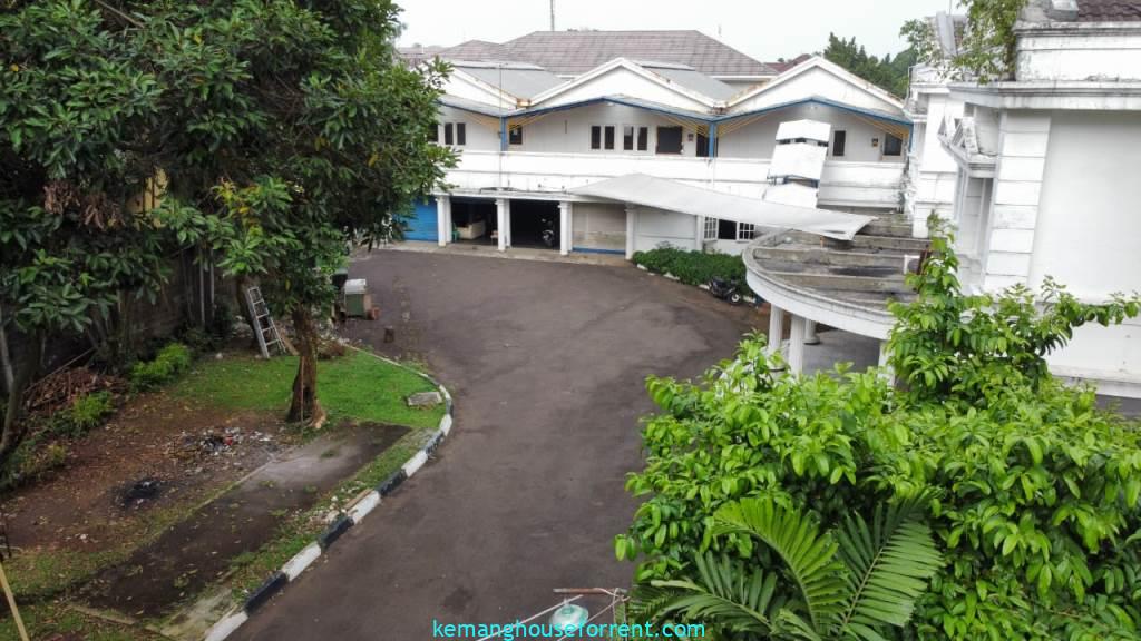 Dijual Tanah 1 Hektar di Kemang Timur